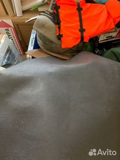 Продам коврик в багажник тойота windom