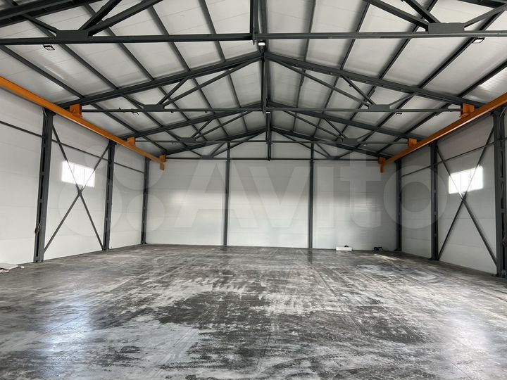 Склад, 756 м²