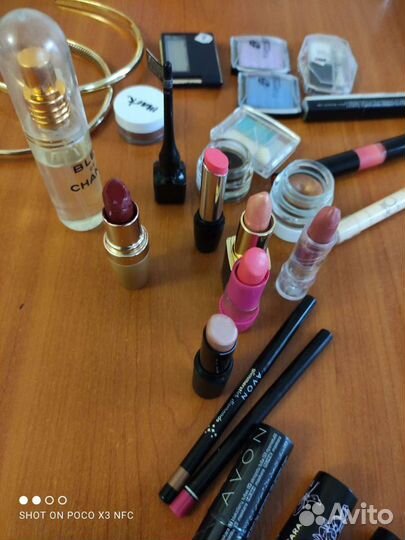 Косметика Avon