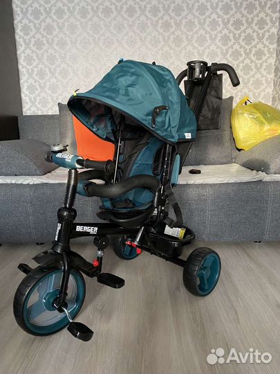 Детский велосипед с родительской ручкой