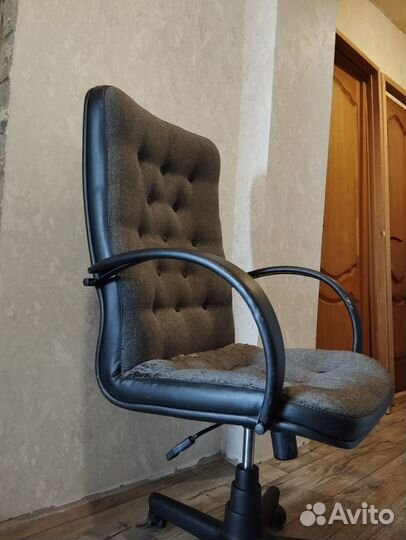 Компьютерное кресло бу