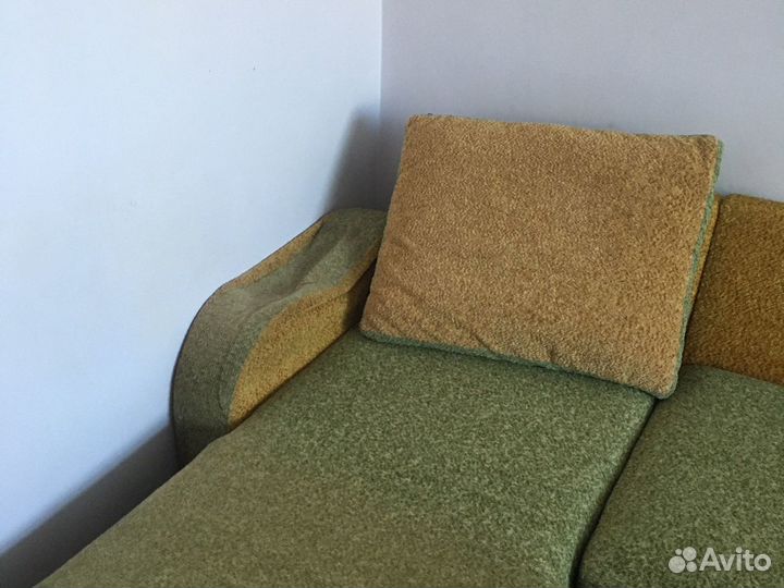Угловой диван бу