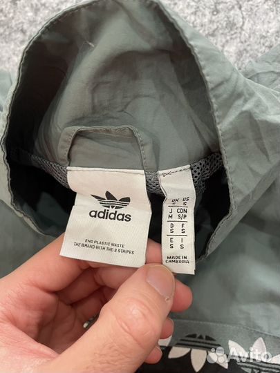 Ветровка Adidas