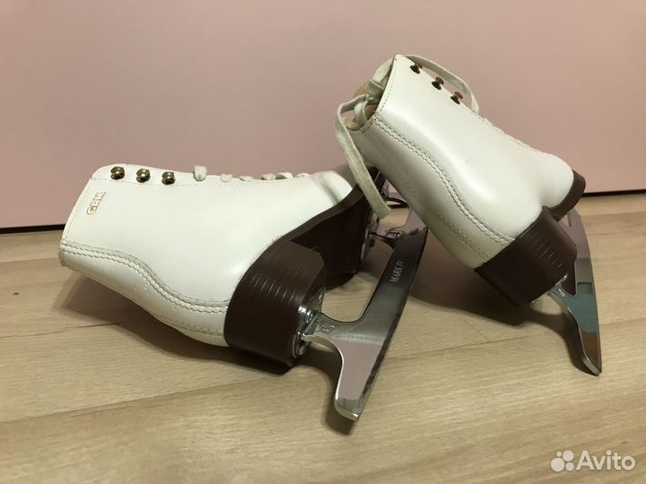 Фигурные коньки Gam