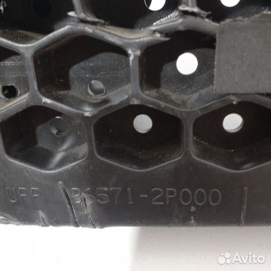 Усилитель переднего бампера KIA sorento