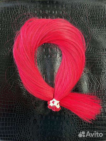 Наращивание цветных прядей