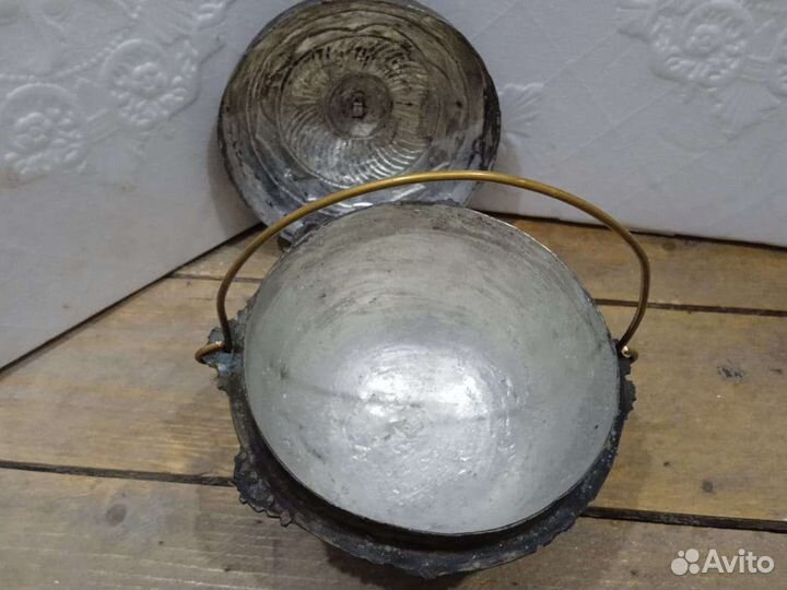 Казан Кубачи 18 век бронзовые