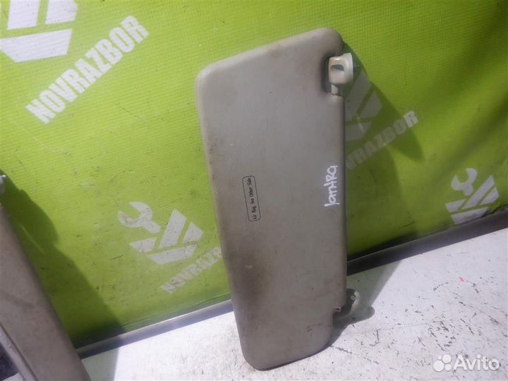 Козырек солнцезащитный (внутри) Хендай Лантра 96