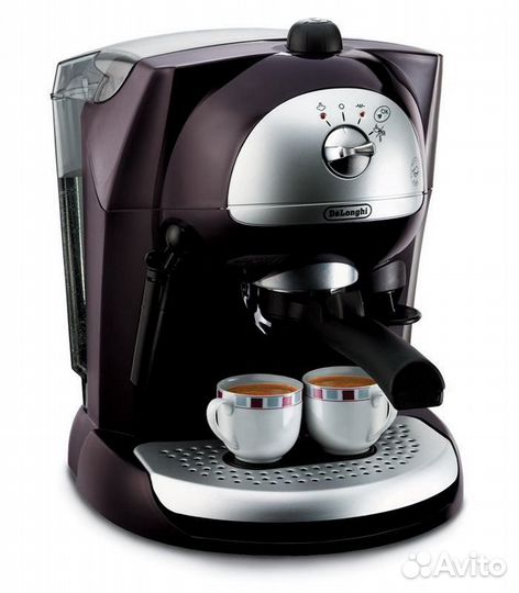 Продаётся кофеварка Delonghi EC410