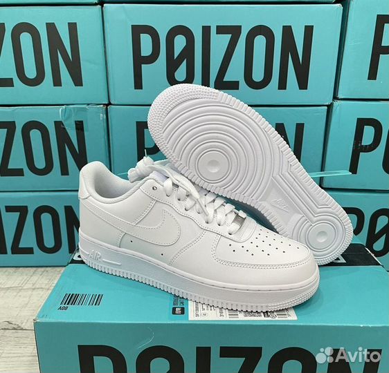 Кроссовки nike air force 1 белые