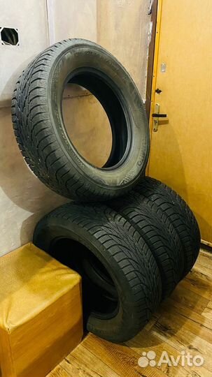 Kumho WinterCraft SUV Ice WS51 225/65 R17