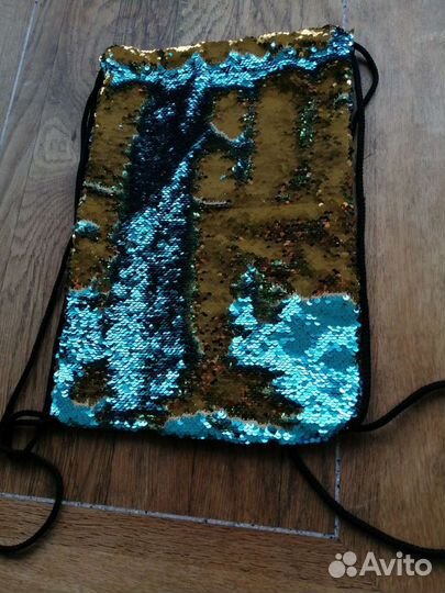 Рюкзачок для девочки новый с пайетками