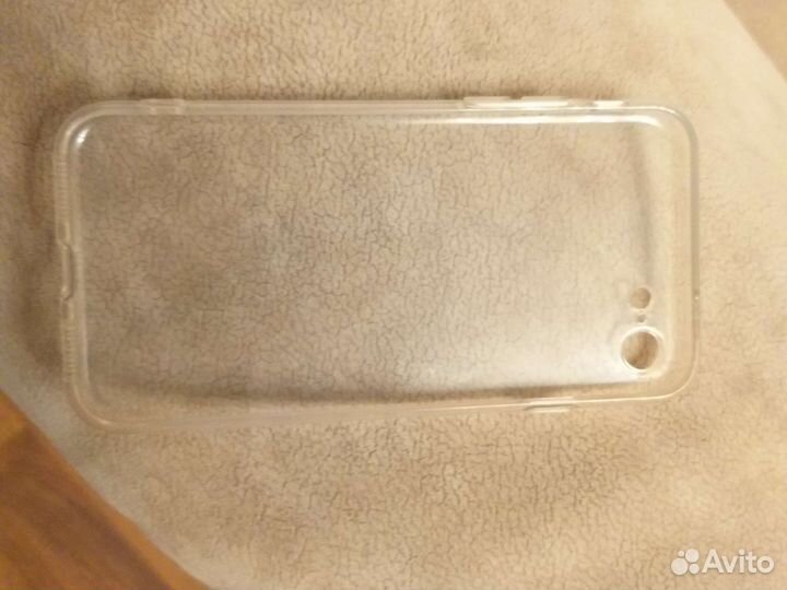 Чехол на iPhone 7