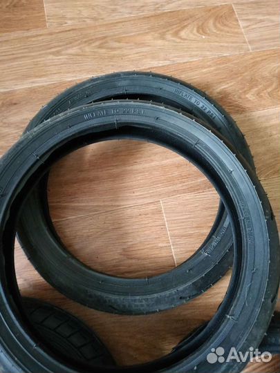 Покрышки для коляски новые