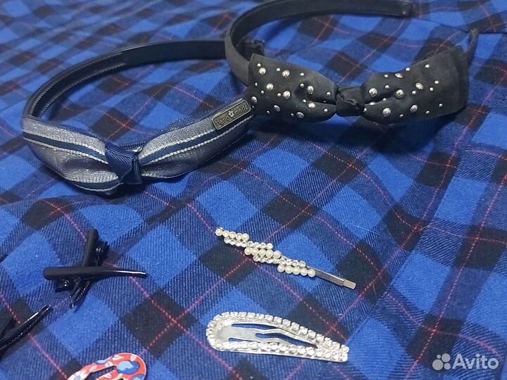 Заколки и ободки