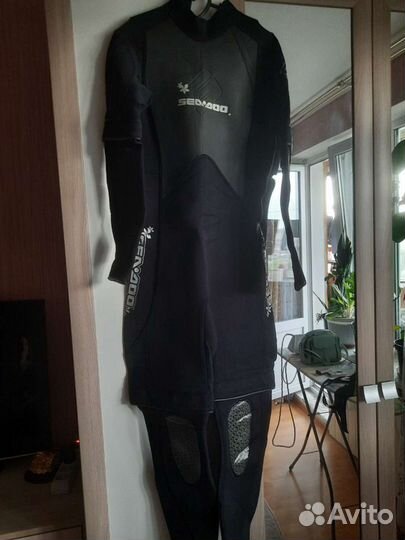 Гидрокостюм женский