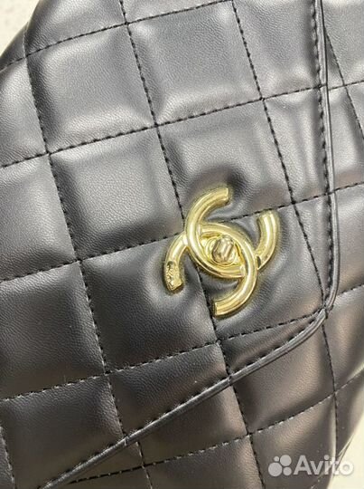 Сумка Chanel кожаная