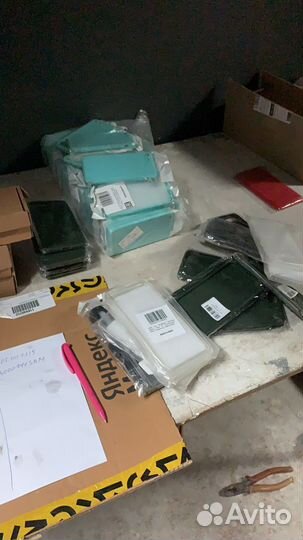 Чехлы на телефон