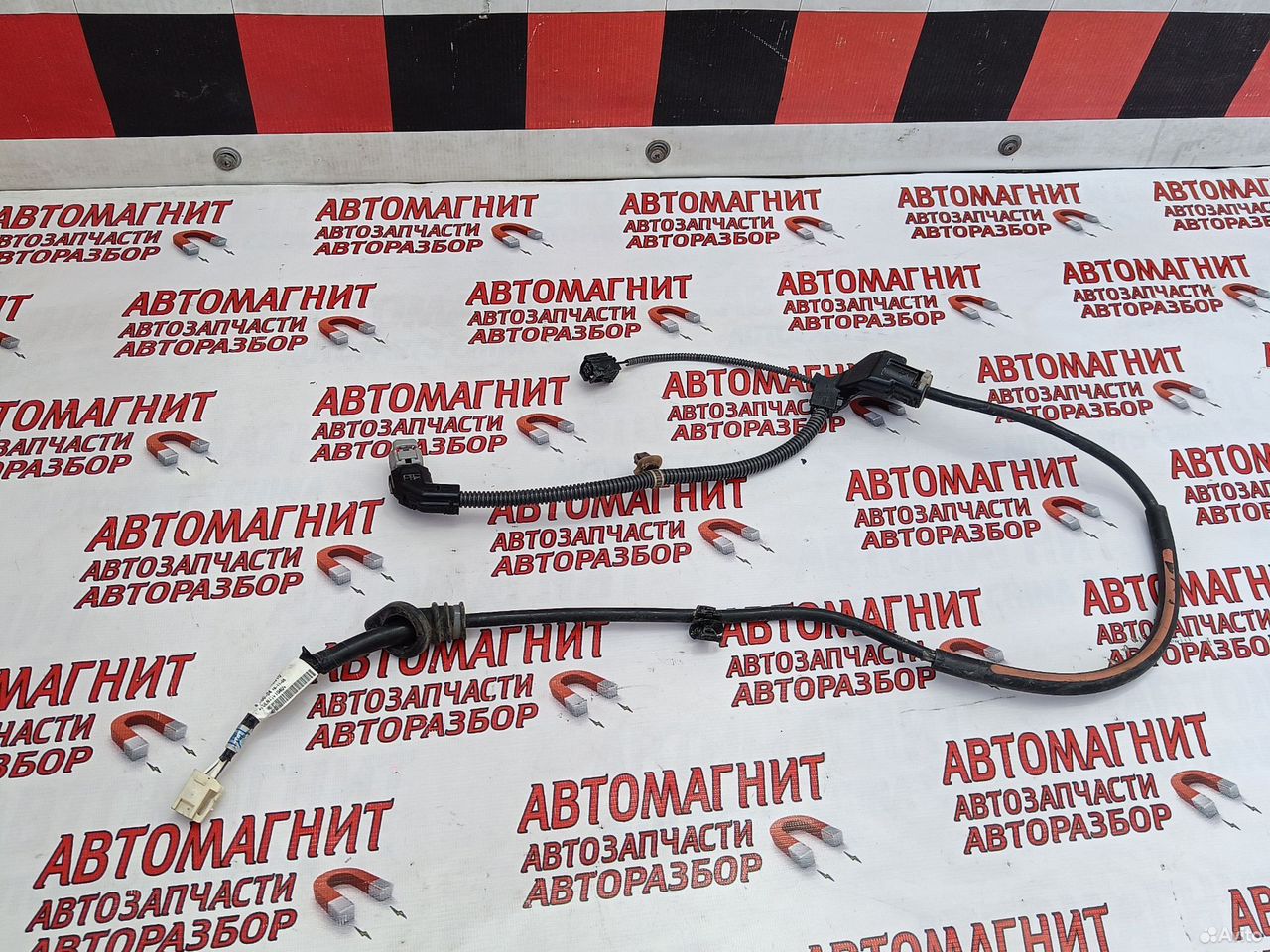 Проводка заднего супорта правая Тойота Рав 4 50