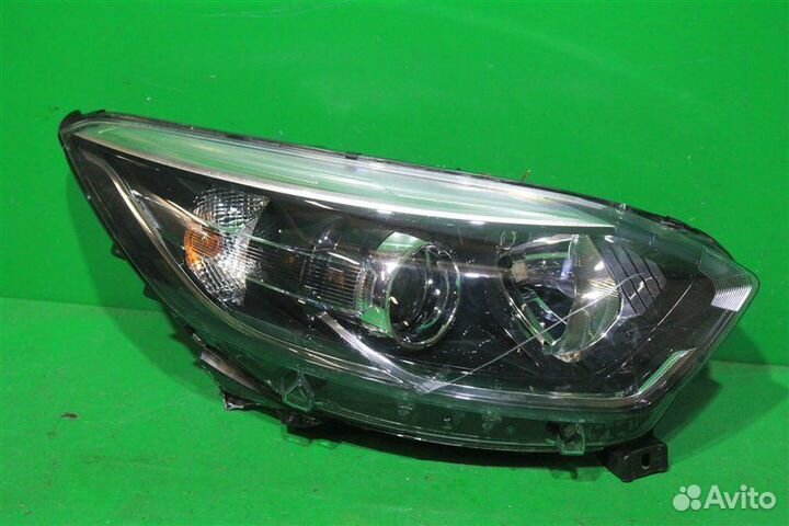 Фара правая Renault Kaptur 2016