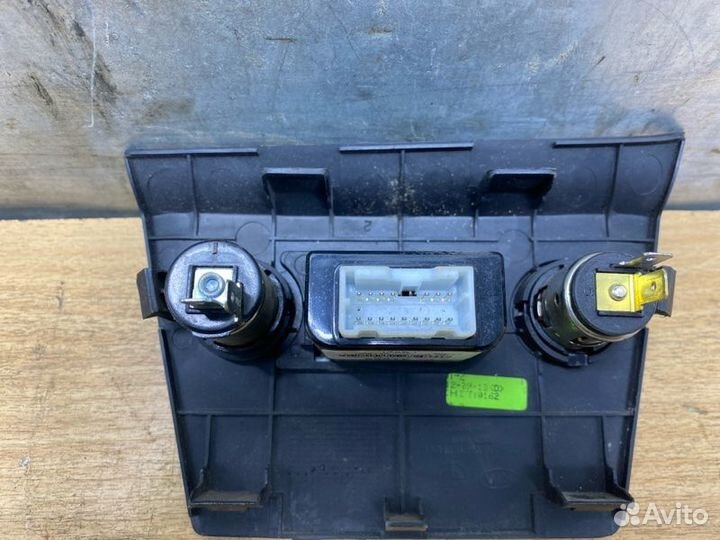 Панель прикуривателя Kia Rio 3 седан G4FC 2012