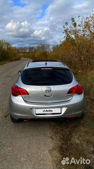 Opel Astra 1.4 AT, 2011, 193 000 км
