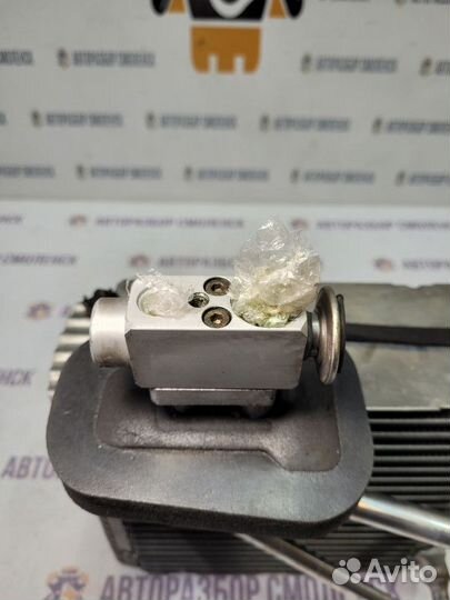 Радиатор кондиционера салонный Volkswagen Sharan I