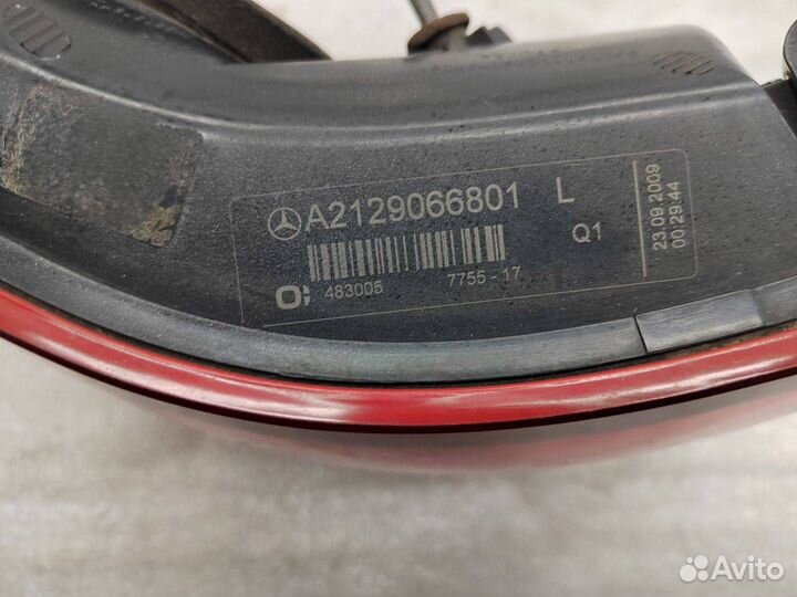 Фонарь задний левый Mercedes-Benz E-Класс