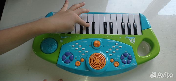 Игровой музыкальный синтезатор детский