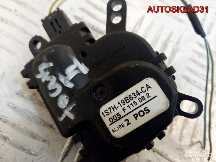 Моторчик заслонки отопителя Ford Focus 2