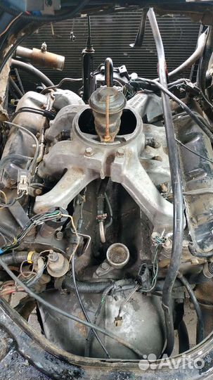 Двигатель 6.2D в разборе