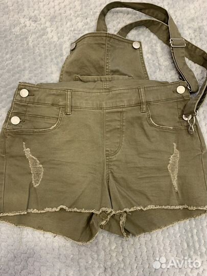 Комбинезон с шортами