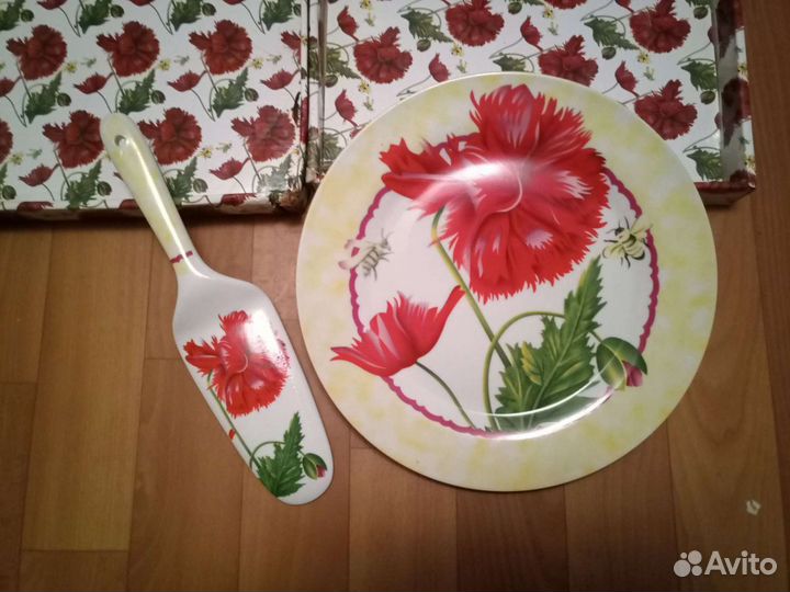 Наборы для тортов, чая и кофе(новые,разные)