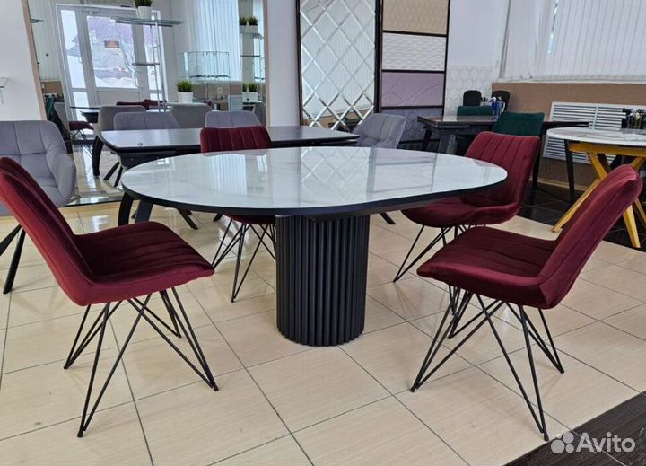 Стол повашимразмерам SVR-41427