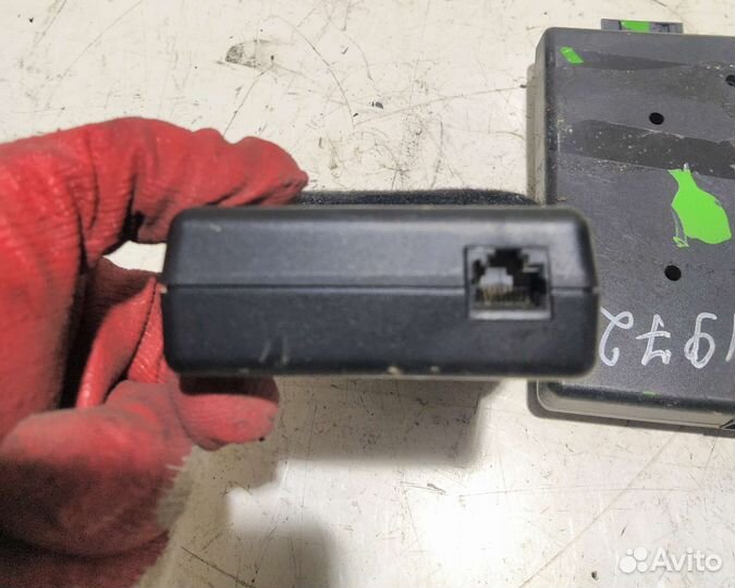 iPod interface B67824252