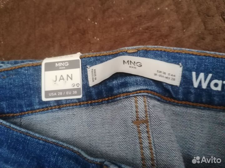 Джинсы mango