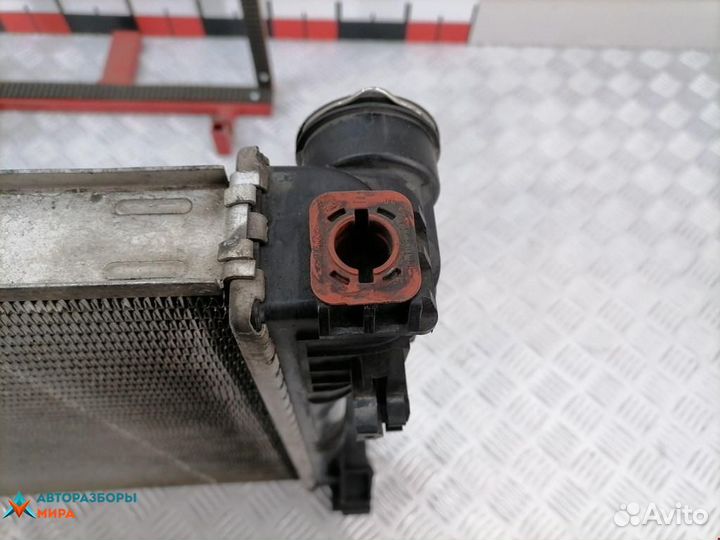 Радиатор (основной) Mercedes-Benz E-Класс