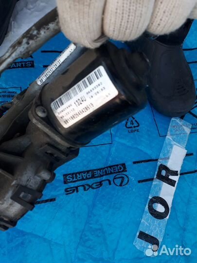 Трапеция дворников Шевроле Круз