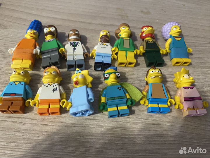 Lego minifigures simpsons