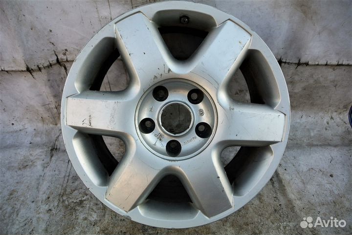 Диск литой бу Volkswagen Touareg R18