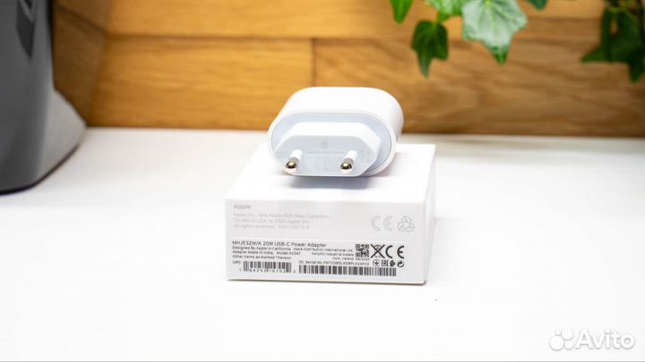 Адаптер питания Apple 20W + Гарантия