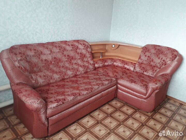 Угловой диван