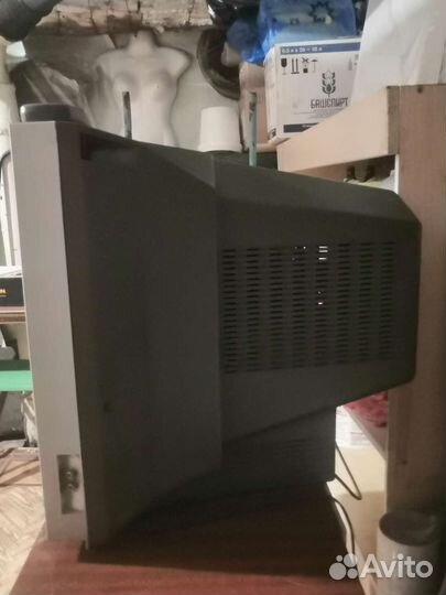 Телевизор erc