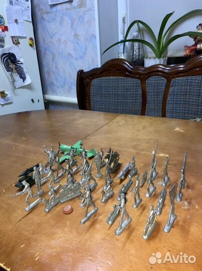 Солдитики оловянные