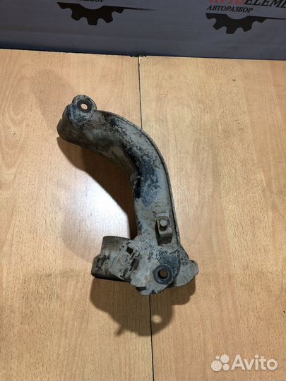 Рычаг правый Nissan Primera P11 рест