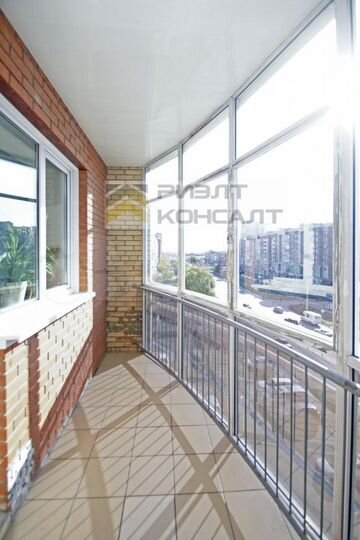 2-к. квартира, 55 м², 6/16 эт.