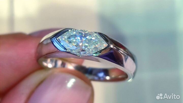 Кольцо с муассанитом 1ct D VVS1, 10*5 мм, 925