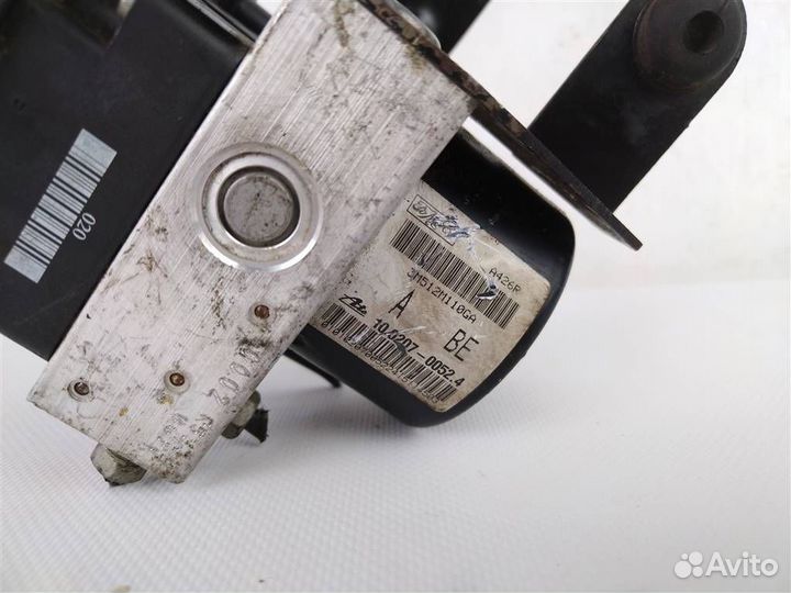 Блок ABS (насос) форд фокус 2 2005-2008