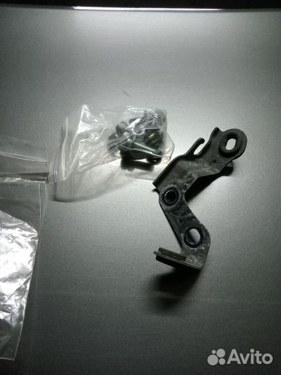 Нижний пластик мотоцикла honda nc750x