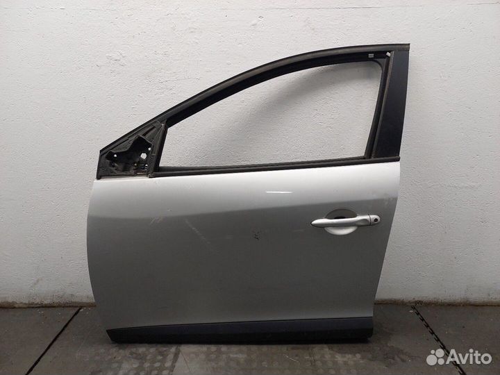 Дверь боковая левая передняя Renault Megane 3